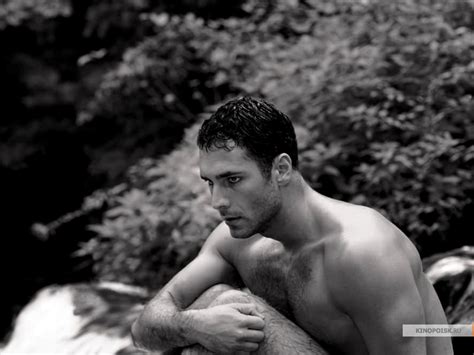 raoul bova naked|QC Gallery